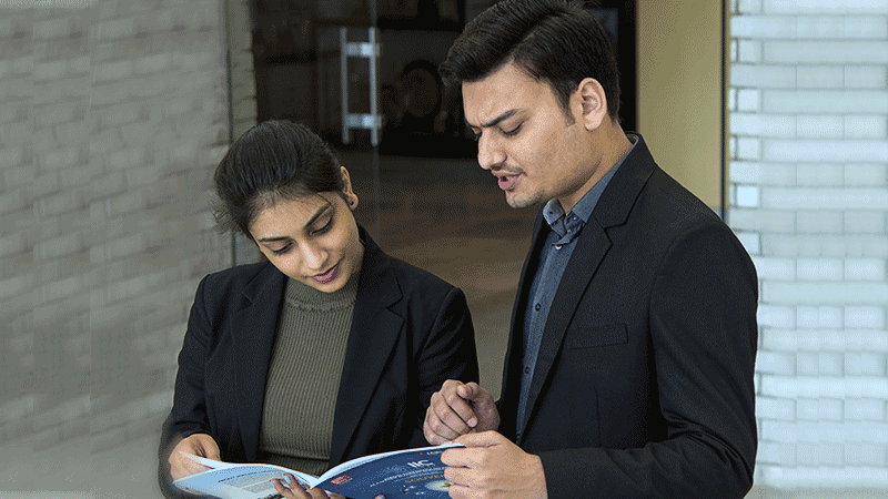 2 Crucial factors to consider while choosing the right B-School